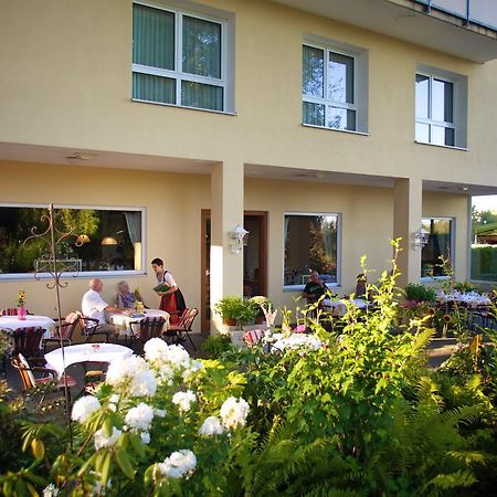 Hotel & Restaurant Dornweiler Hof Illertissen Εξωτερικό φωτογραφία