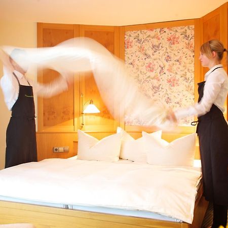 Hotel & Restaurant Dornweiler Hof Illertissen Εξωτερικό φωτογραφία