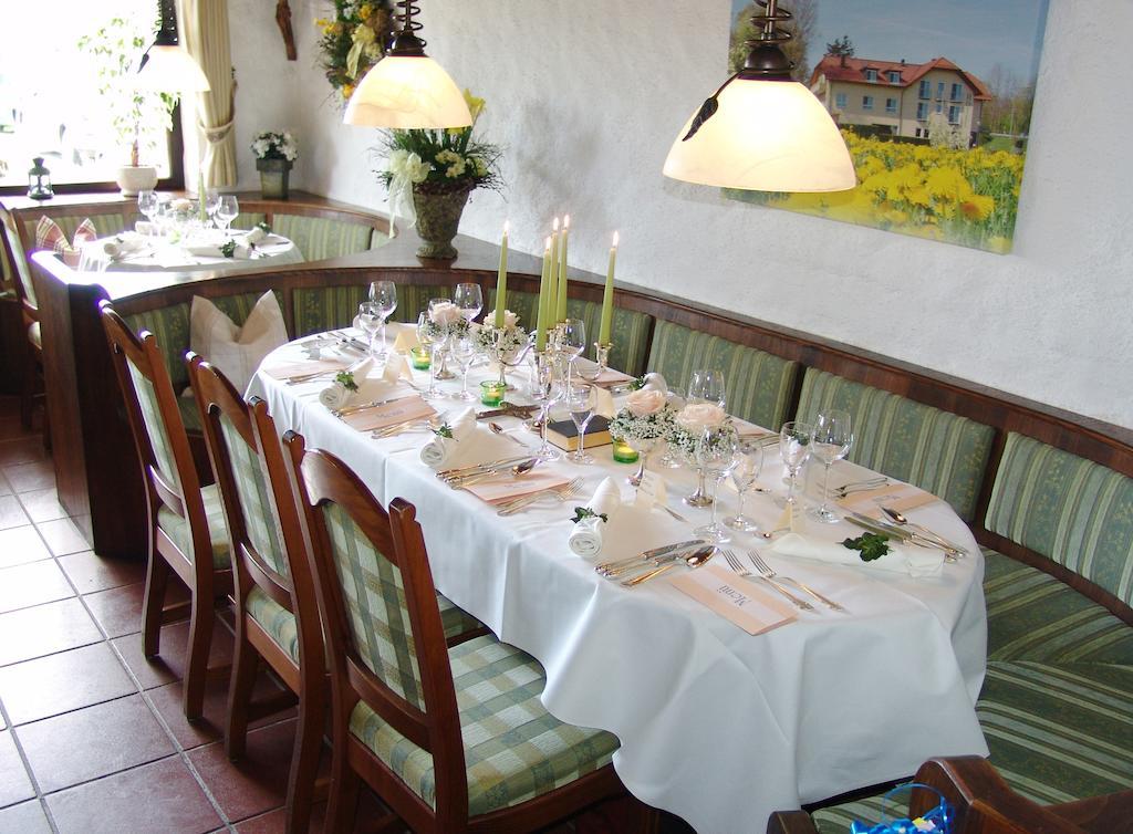 Hotel & Restaurant Dornweiler Hof Illertissen Εξωτερικό φωτογραφία