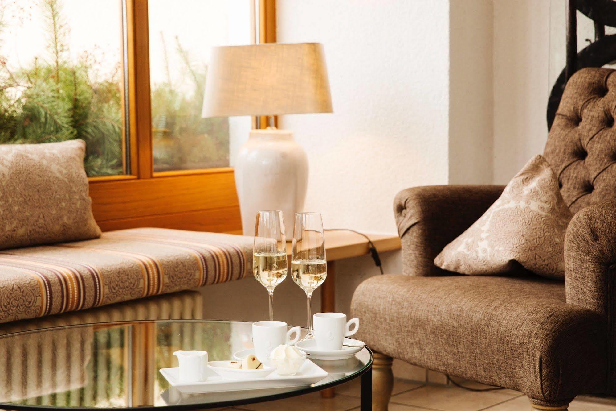 Hotel & Restaurant Dornweiler Hof Illertissen Εξωτερικό φωτογραφία