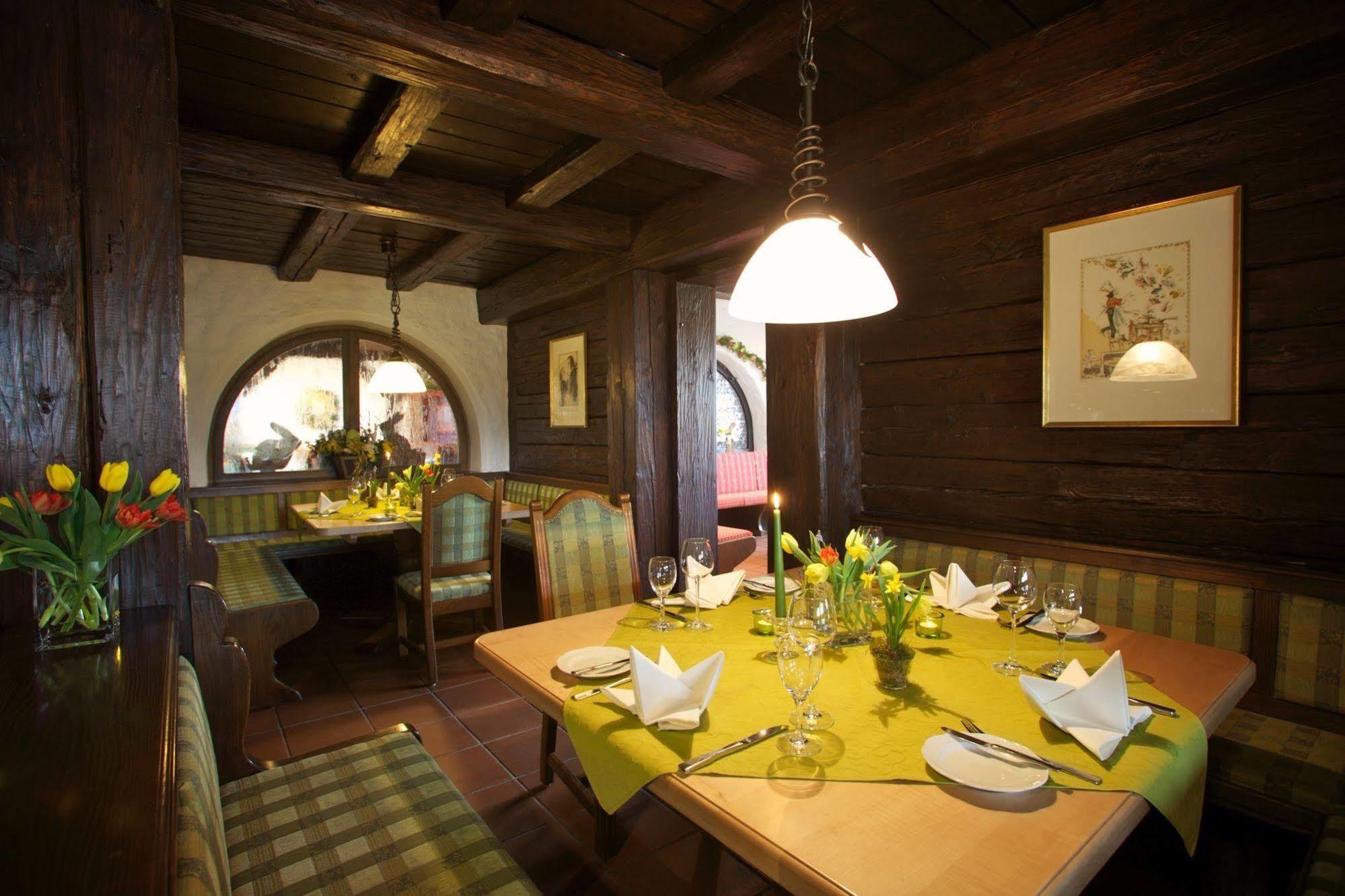 Hotel & Restaurant Dornweiler Hof Illertissen Εξωτερικό φωτογραφία